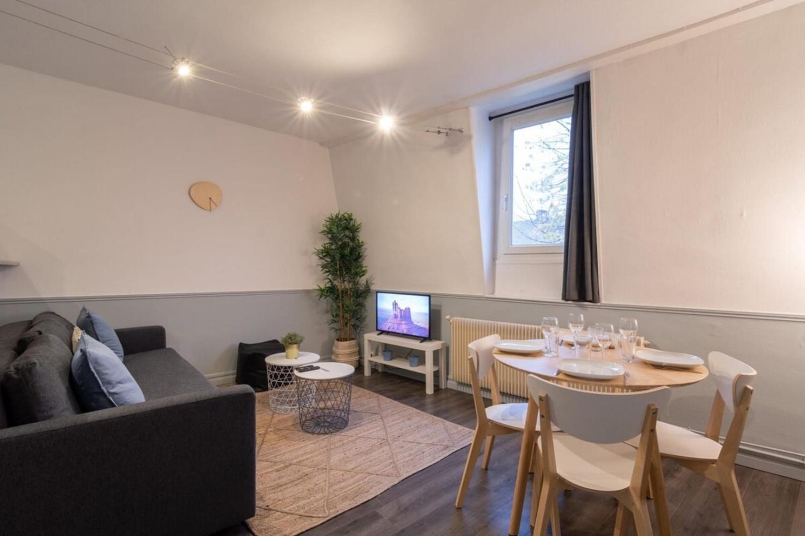 Apartment Near The Train Station Ouigo Tgv Туркуен Екстер'єр фото
